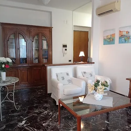 Down Town Emily Apartment La Spezia
