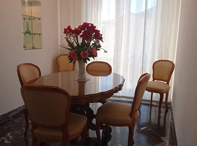 Down Town Emily Apartman La Spezia